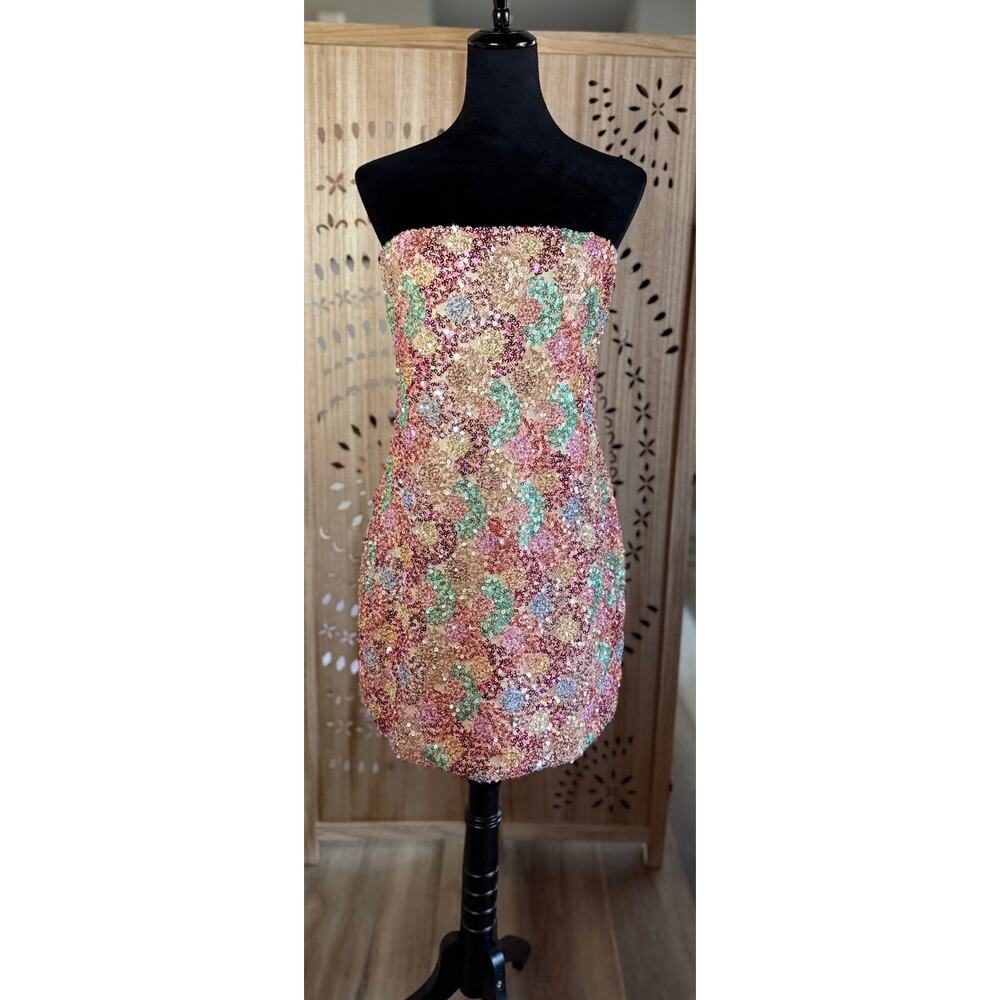 NWT 12th Tribe Rainbow Sequin Strapless Mini Dress Size L - Picture 2 of 9